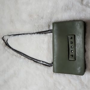 VERA PELLE army green leather bag with studs